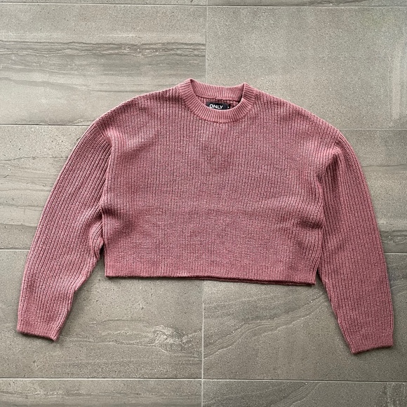 NWT ONLY OUR STORY ONLMALAVI CROPPED PULLOVER SZ M - Picture 1 of 8